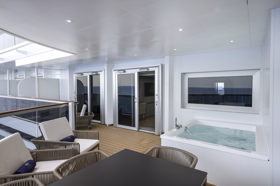 MSC Cruises MSC Seashore MSC Yacht Club Royal Suite 5.jpg